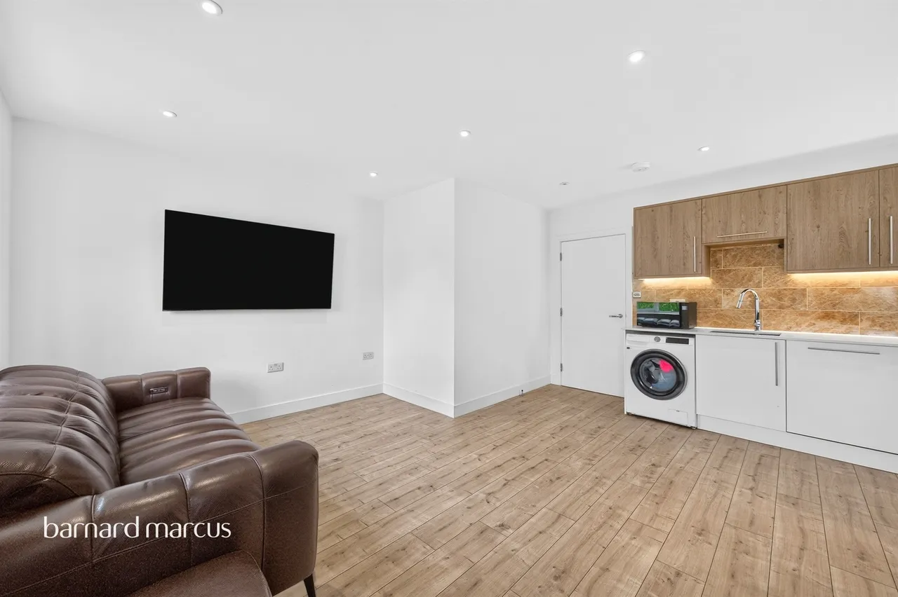 Ewell Road, Surbiton, photo 3