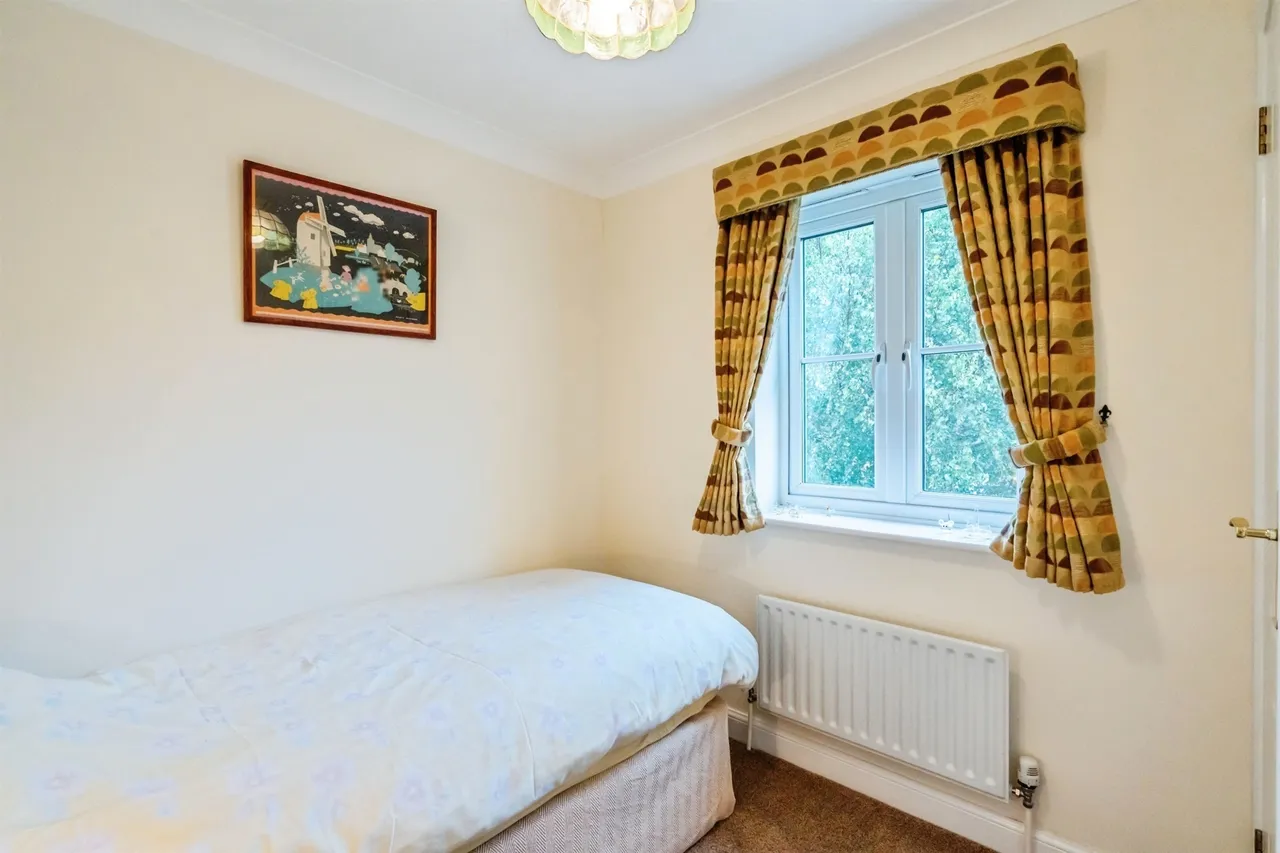 Brooks End, Bognor Regis, PO21, photo 4