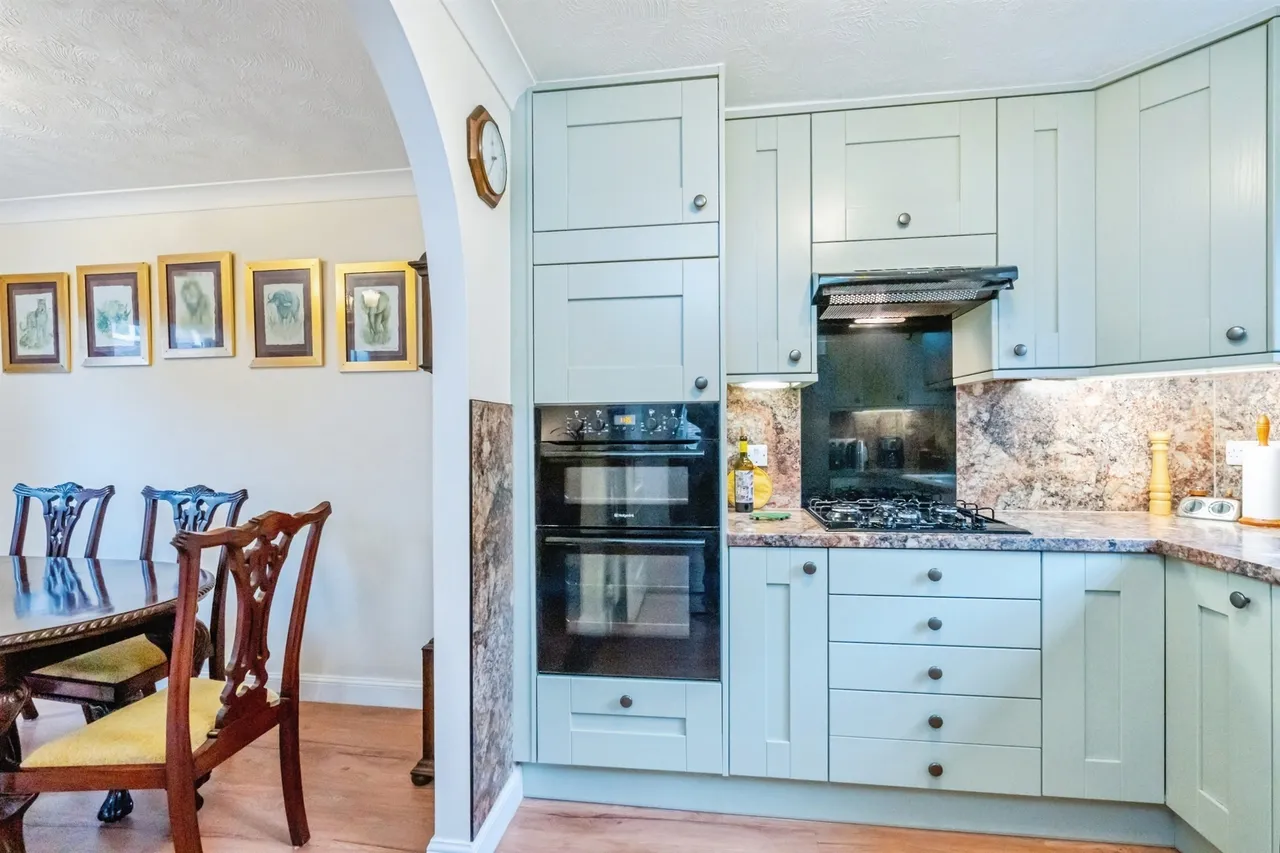 Brooks End, Bognor Regis, PO21, photo 5