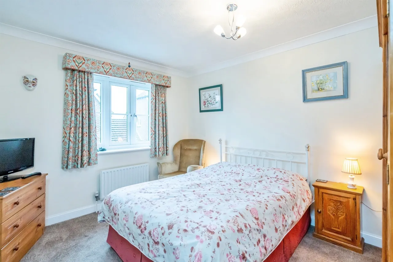 Brooks End, Bognor Regis, PO21, photo 3