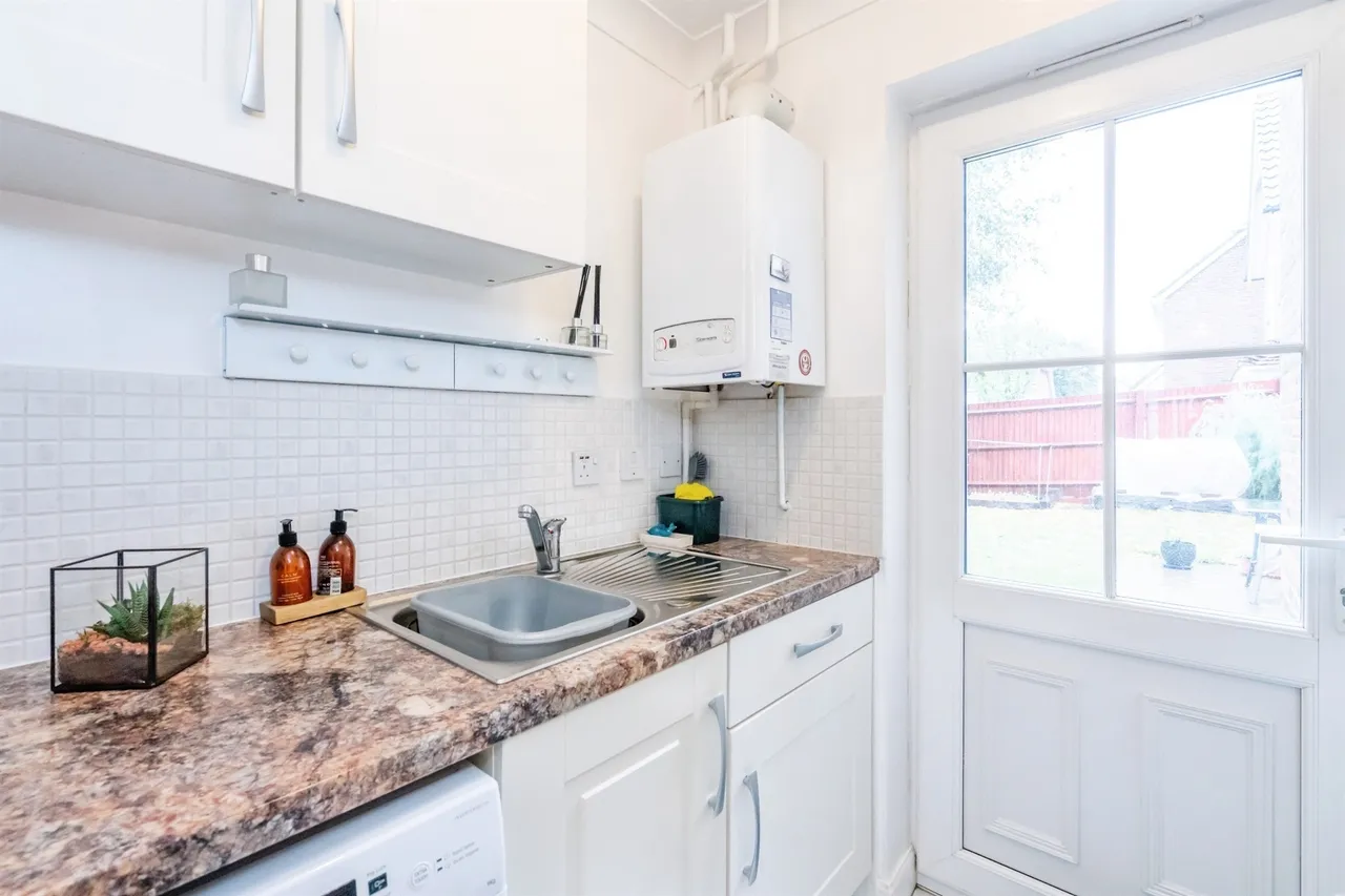 Brooks End, Bognor Regis, PO21, photo 8