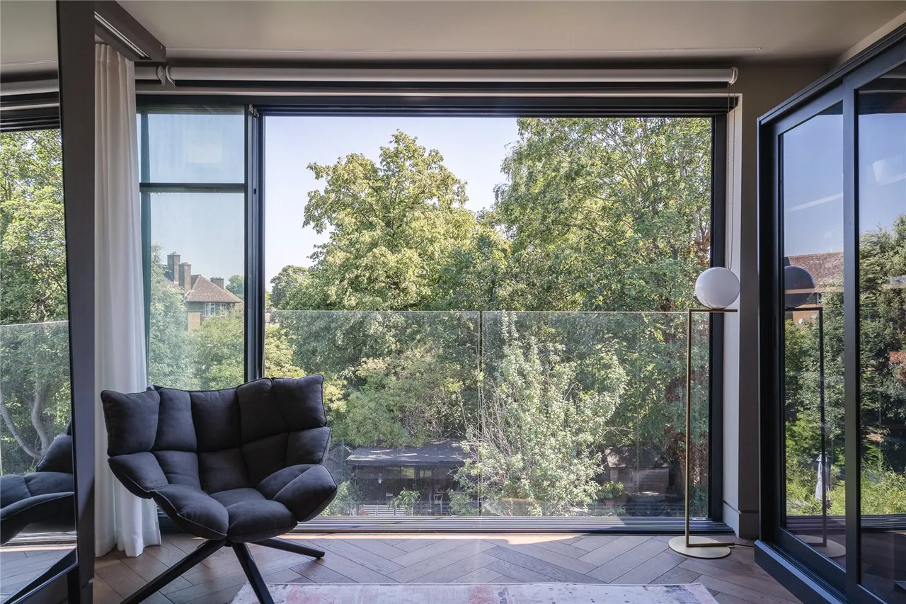 Danecroft Road, London, SE24, photo 6
