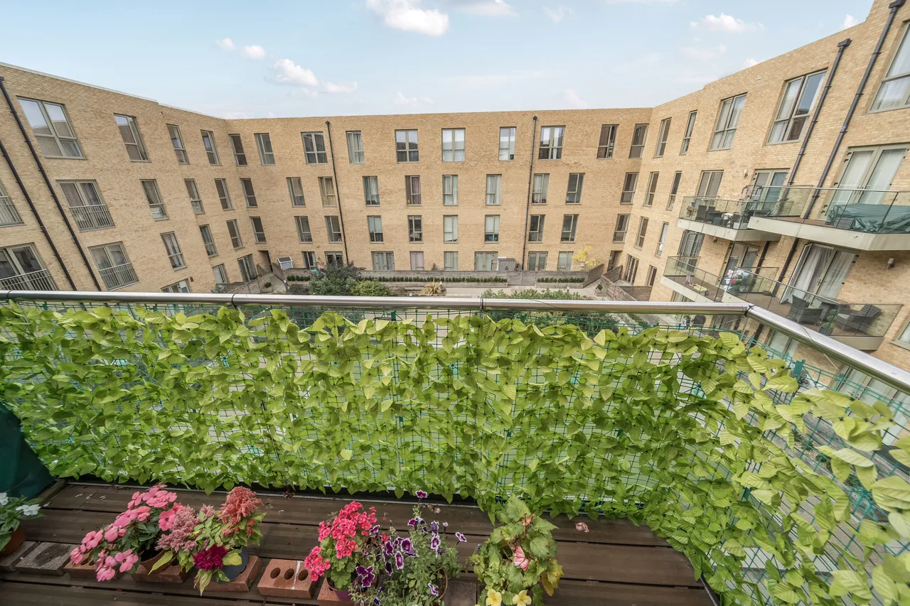 Flat 7, 9 Trobridge Parade, London, photo 8