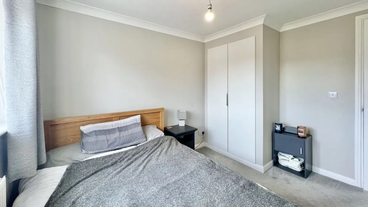 Fieldfare Close, Bottesford, photo 19