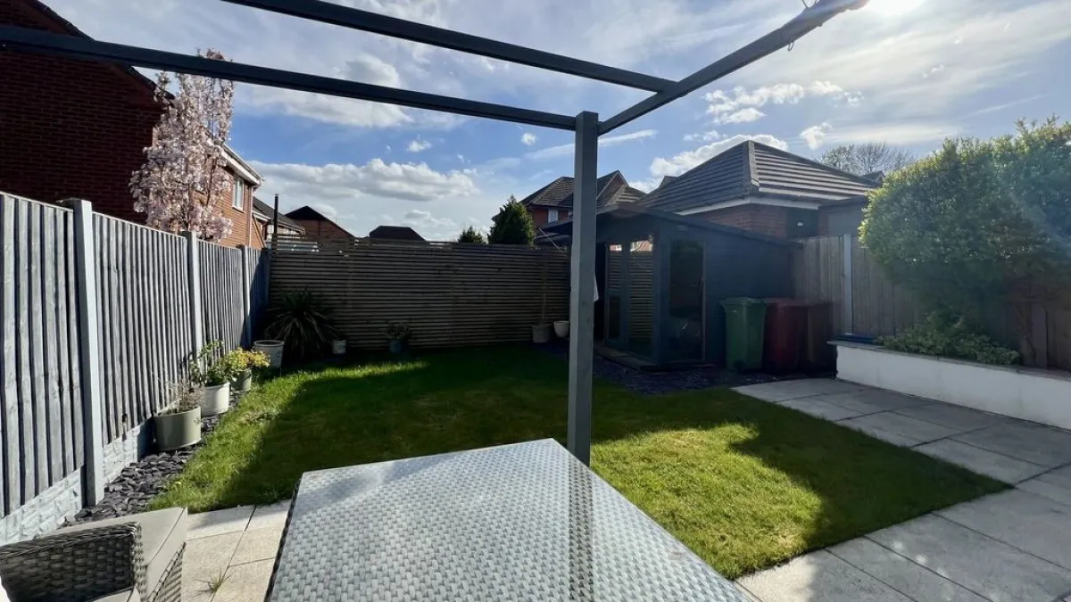 Fieldfare Close, Bottesford, photo 25