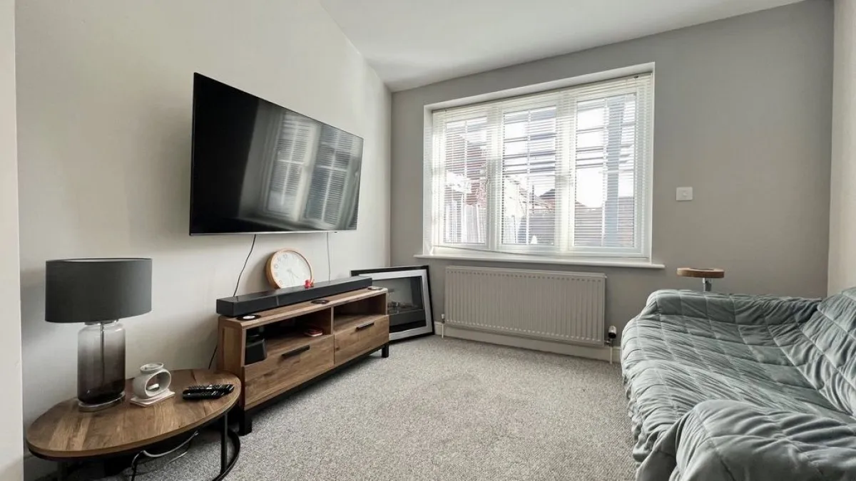 Fieldfare Close, Bottesford, photo 10