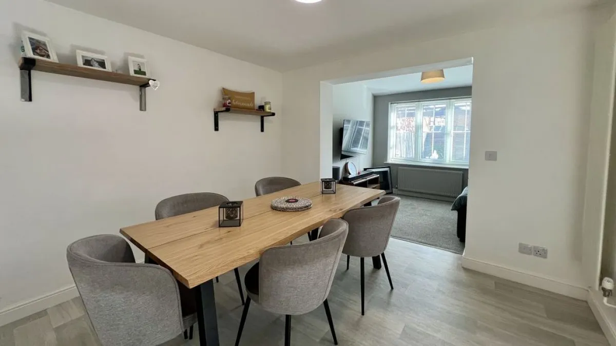 Fieldfare Close, Bottesford, photo 8