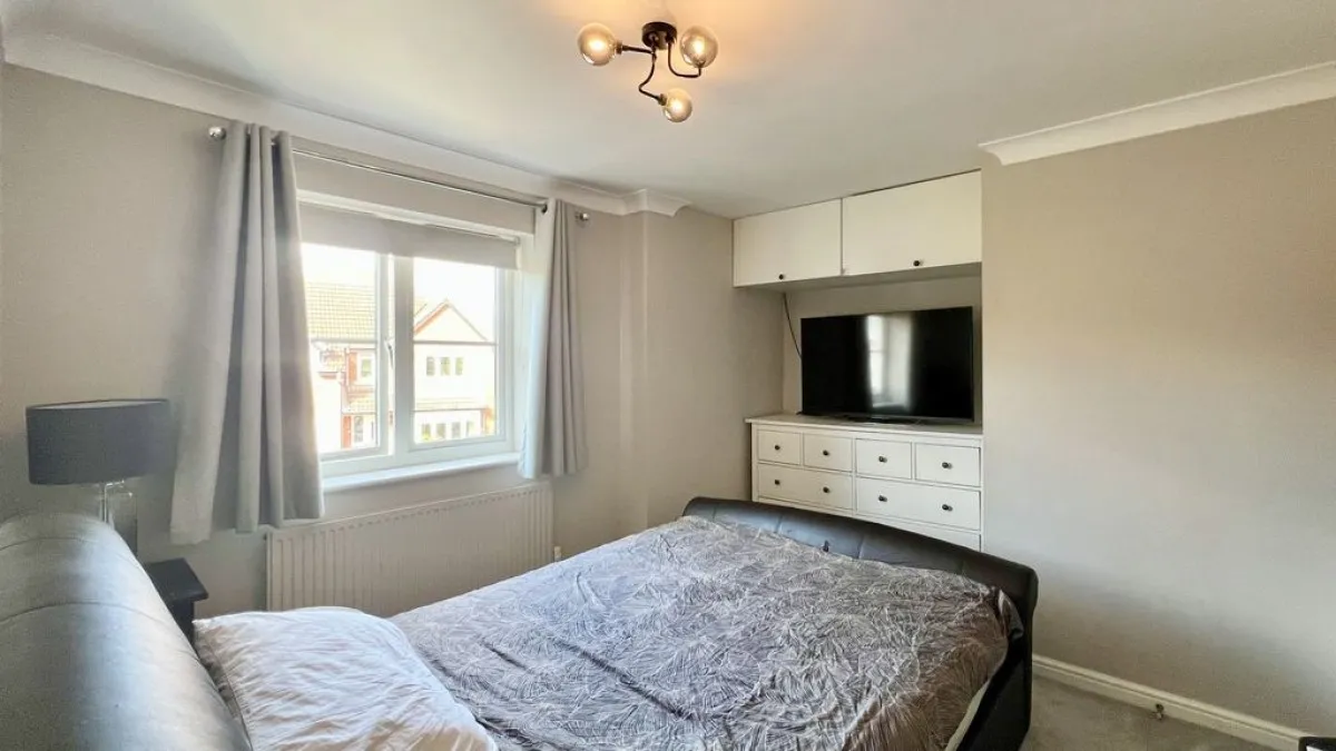 Fieldfare Close, Bottesford, photo 17