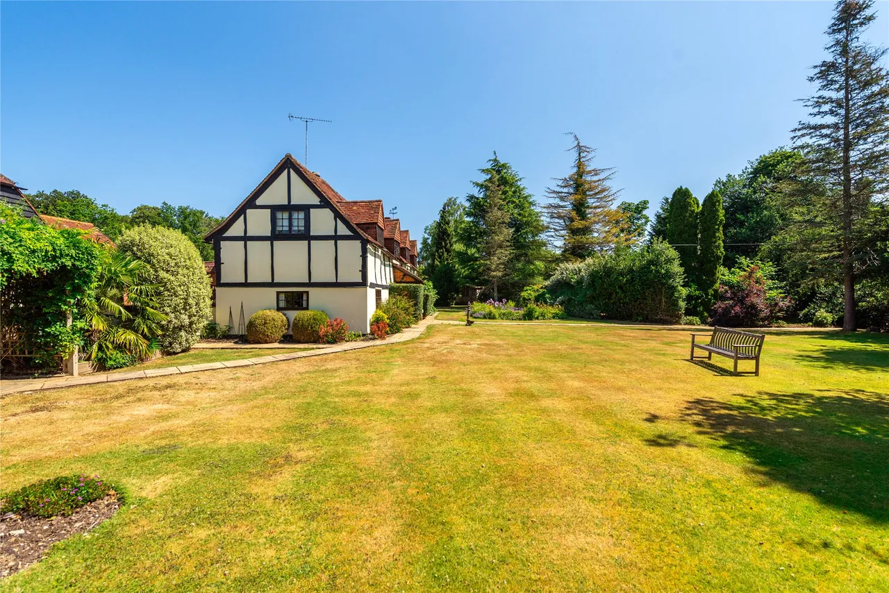 Greenlands Lane, Prestwood, HP16, photo 21