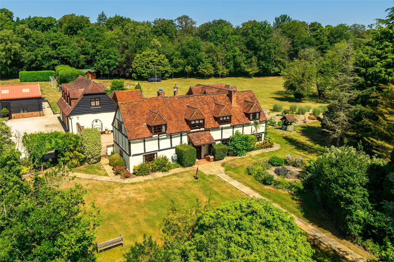 5 bed house for sale, Greenlands Lane, Prestwood, HP16