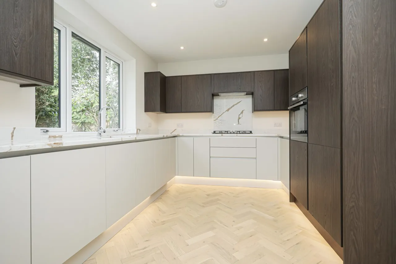 Alpha Road, Birchington, CT7, photo 2