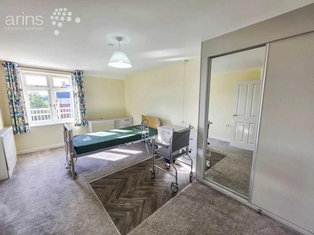 Englefield Place, Earley, RG6, photo 4