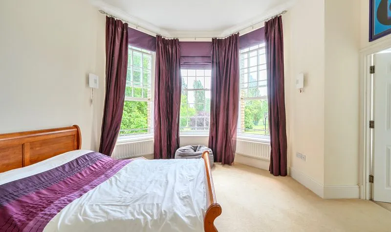 Horton Crescent, Epsom, KT19, photo 10