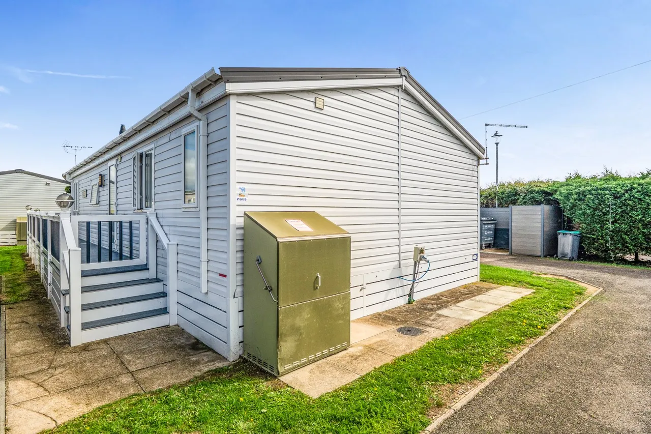 St. Johns Road, Whitstable, CT5, photo 16