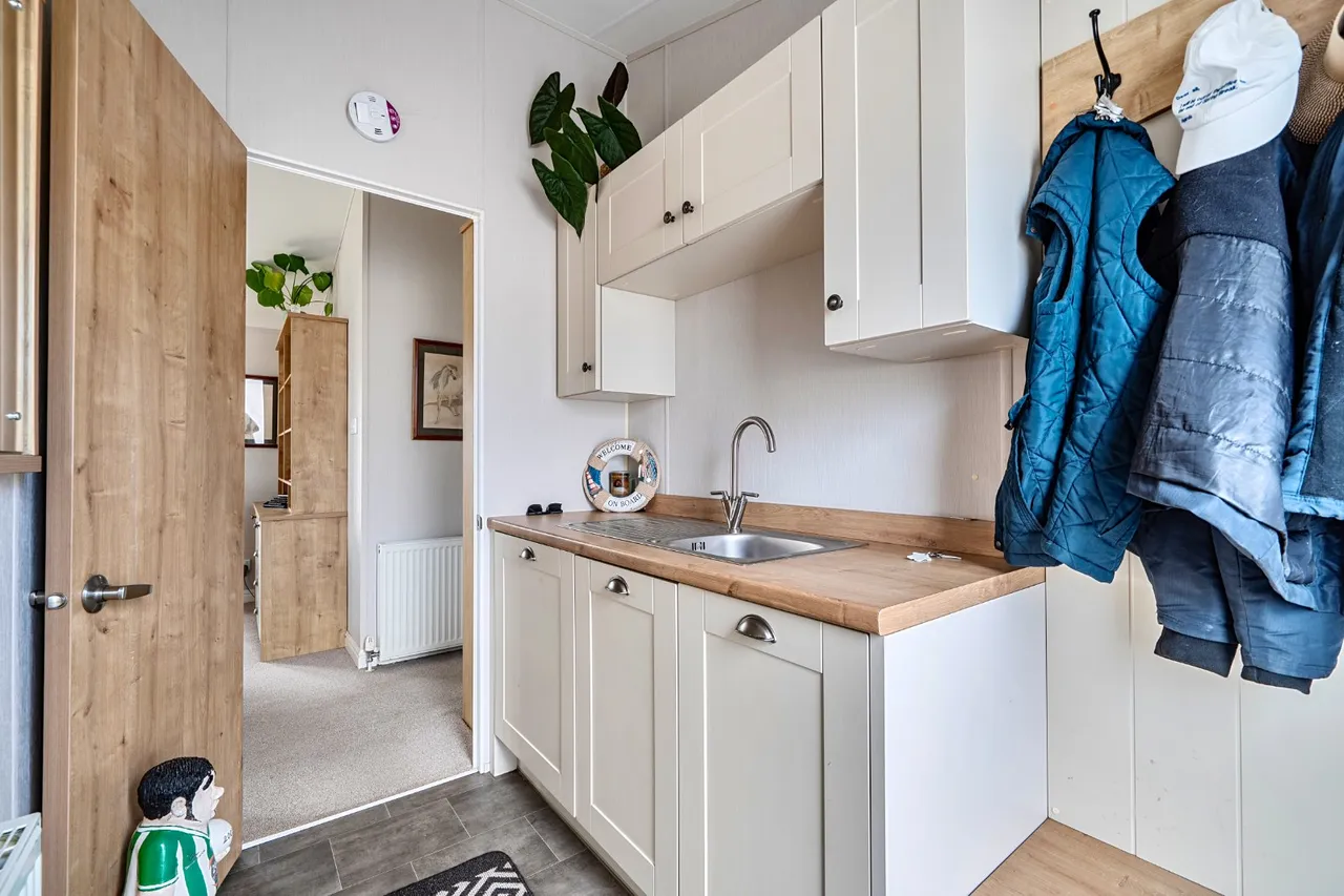 St. Johns Road, Whitstable, CT5, photo 6