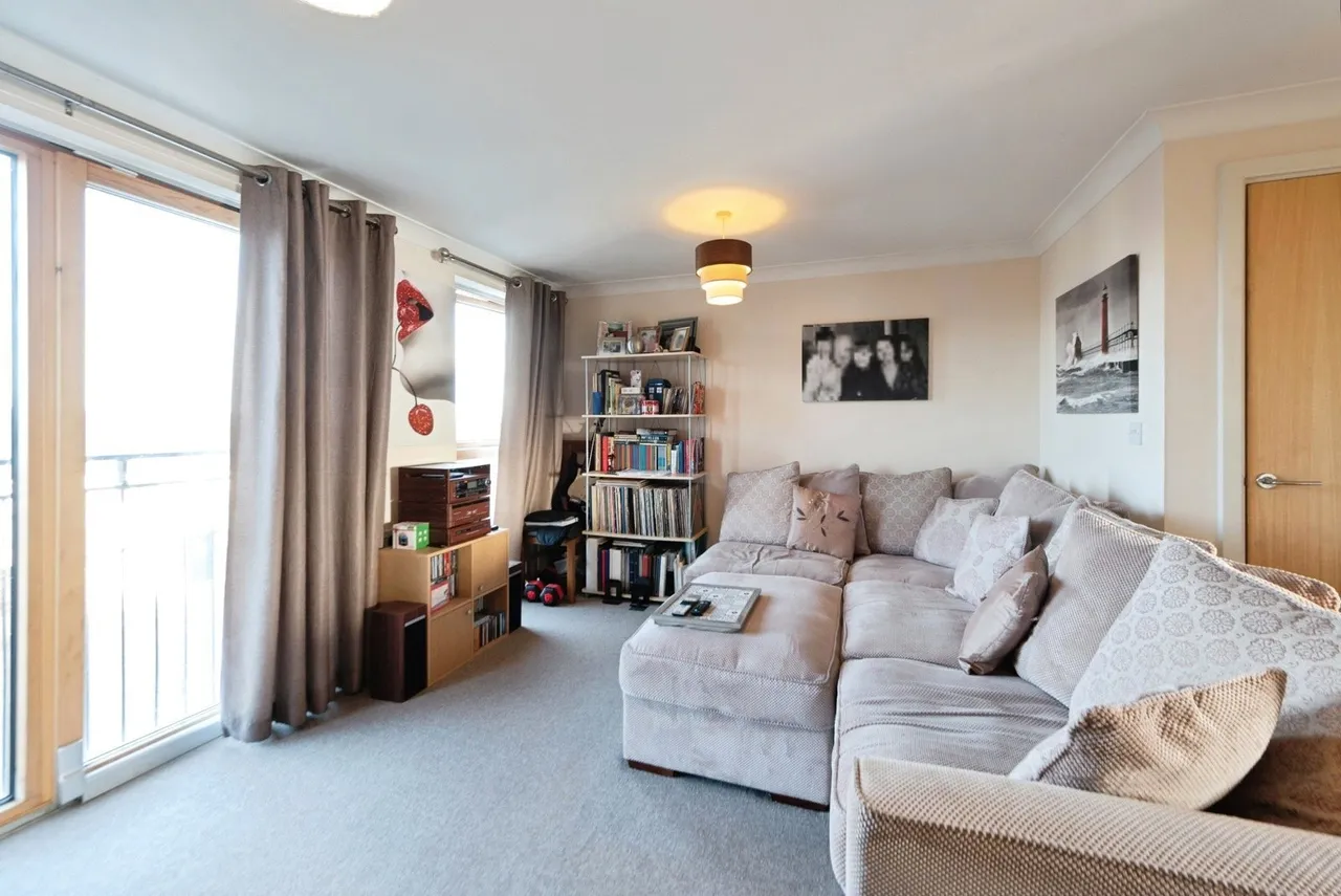Rowan Close, Lee-on-the-Solent, PO13, photo 12