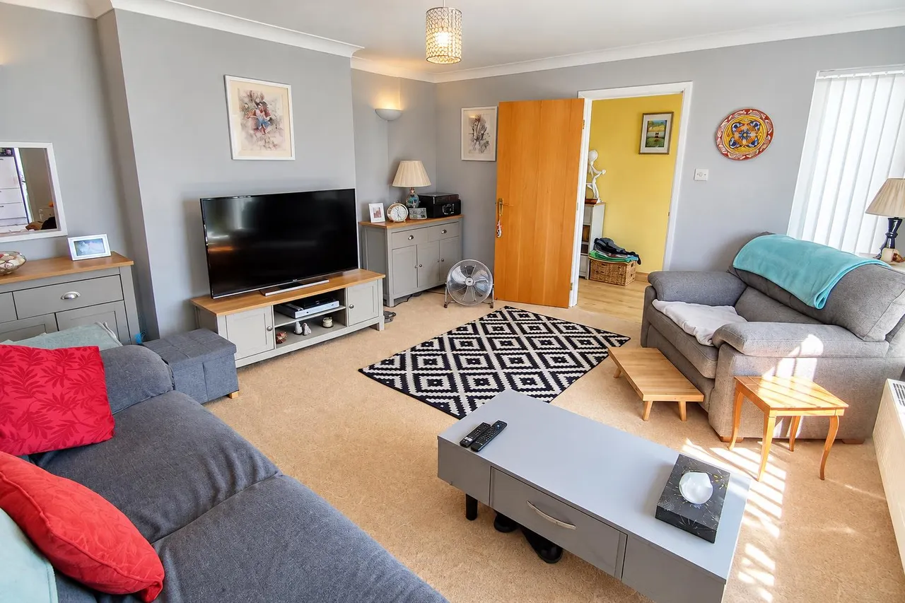 Lichfield Drive, Brixham, photo 4