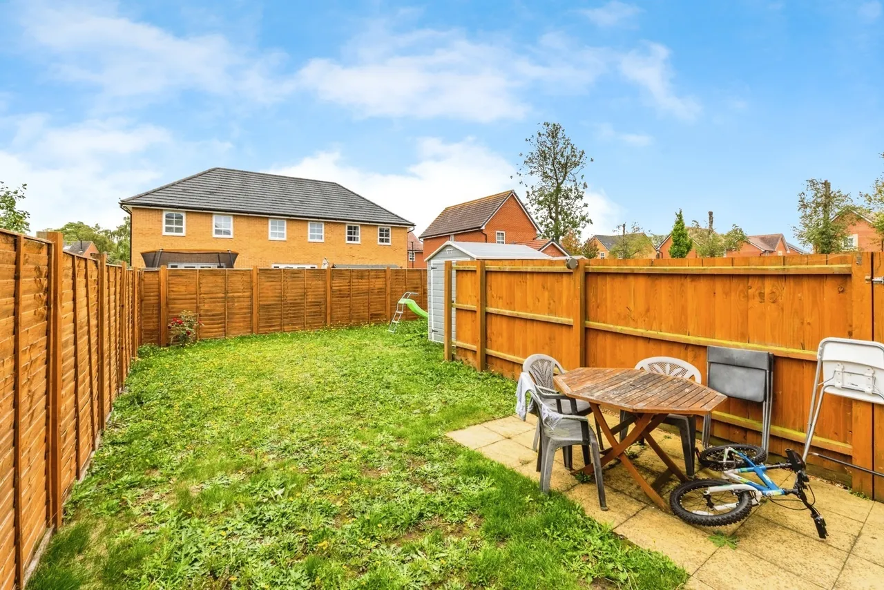 Valetta Drive, Carbrooke, Thetford, Norfolk, IP25, photo 16