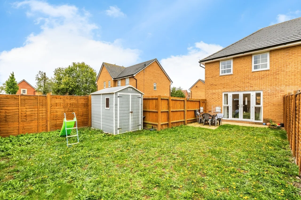 Valetta Drive, Carbrooke, Thetford, Norfolk, IP25, photo 4