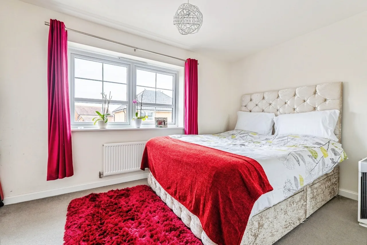 Valetta Drive, Carbrooke, Thetford, Norfolk, IP25, photo 12