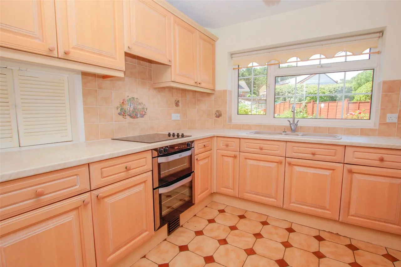 Ebdon Road, Weston-super-Mare, BS22, photo 9