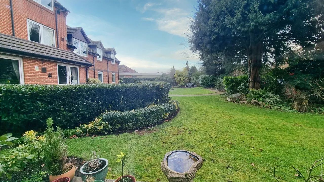 Rosemary Lane, Horley, RH6, photo 3
