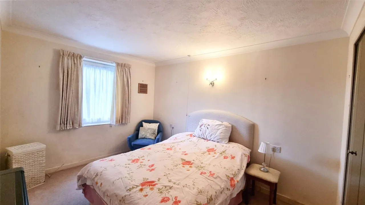 Rosemary Lane, Horley, RH6, photo 5
