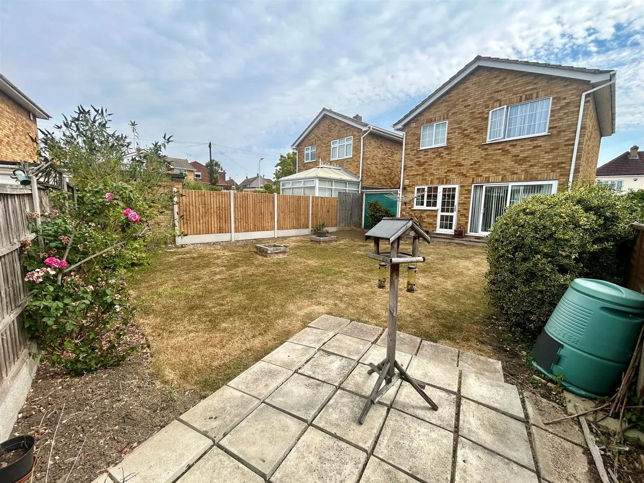 Chipperfield Close, Upminster, RM14 3EA, photo 14