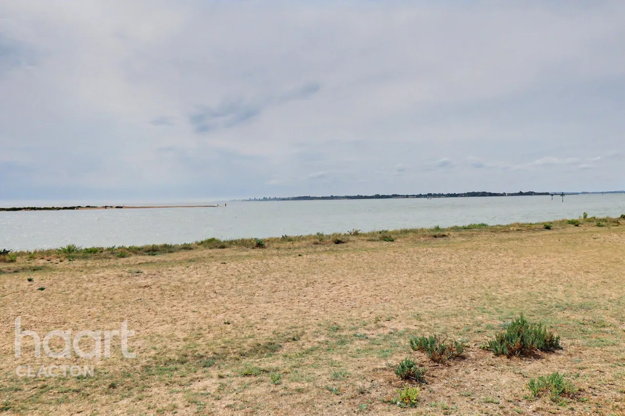 Eastern Promenade, Clacton-On-Sea, CO16, photo 21