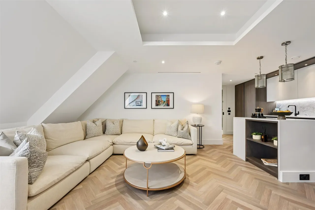 Davies House, Southwark, photo 7