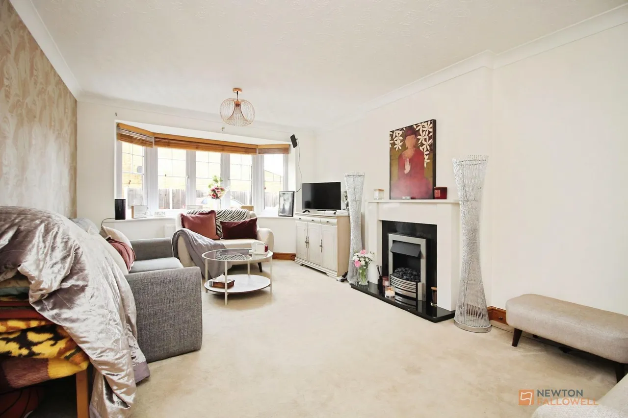 Petunia Close, Leicester Forest East, LE3, photo 3