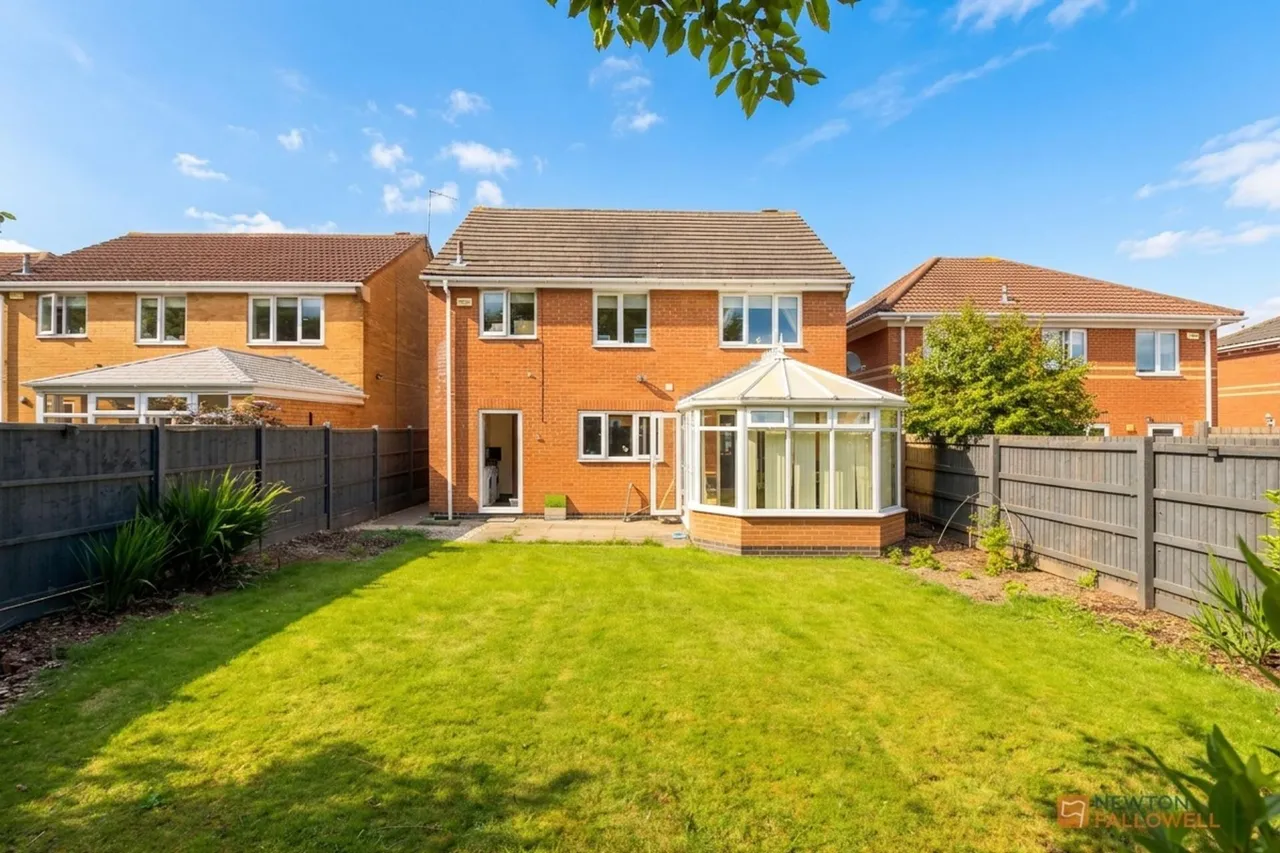 Petunia Close, Leicester Forest East, LE3, photo 19