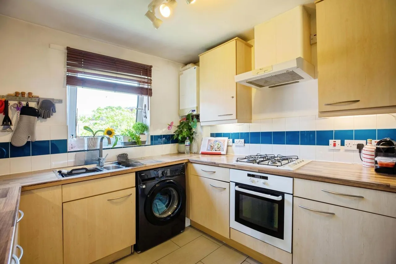 Wynter Street, Battersea, London, SW11, photo 2