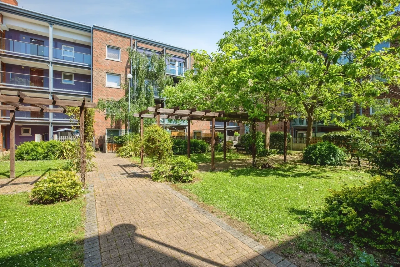 Wynter Street, Battersea, London, SW11, photo 13