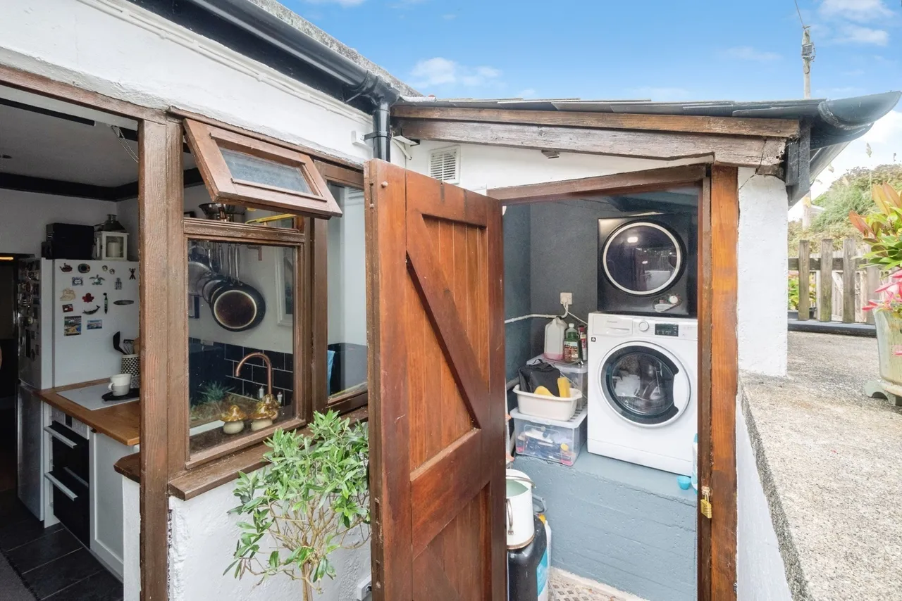 Lower Wesley Terrace, Pensilva, PL14, photo 10