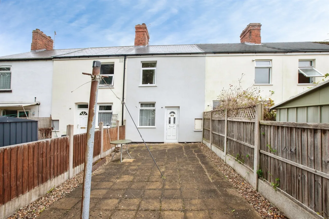 3 bed house for sale, Market Place, Ironville, NG16