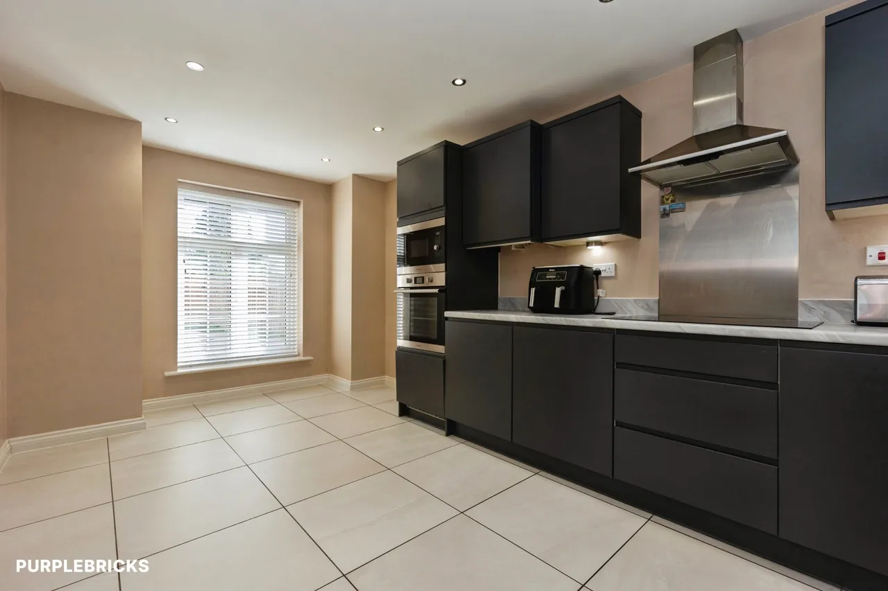 Rook Close, Dukinfield, SK16, photo 7