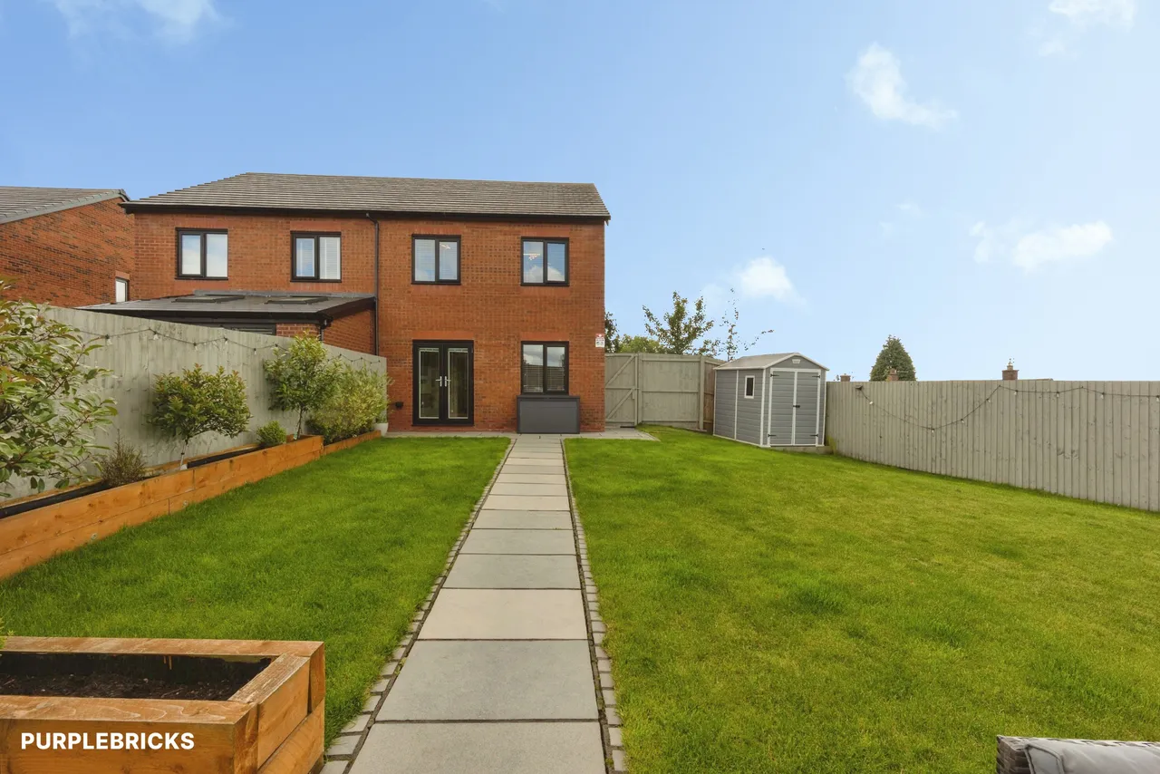 Rook Close, Dukinfield, SK16, photo 16