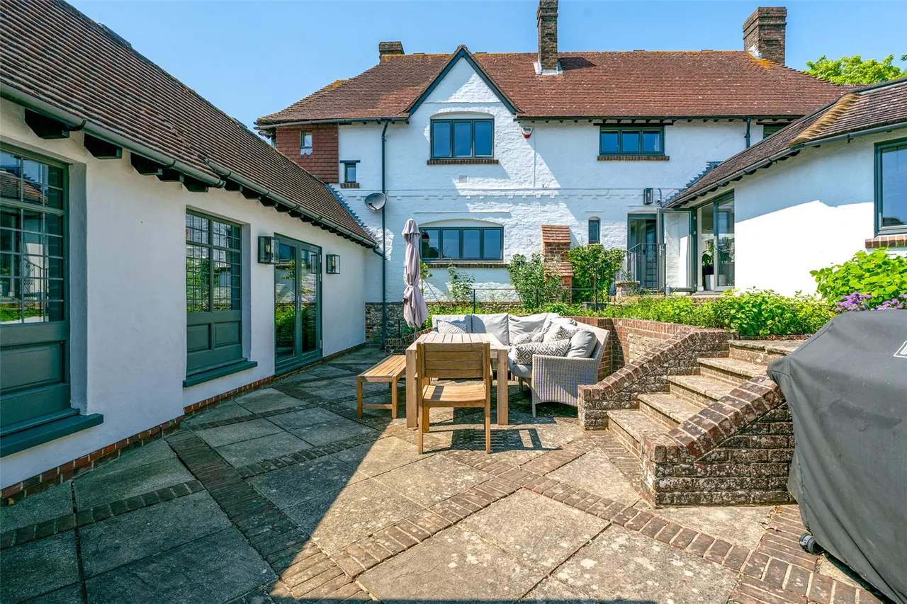 Stable Lane, Findon Village, BN14, photo 25