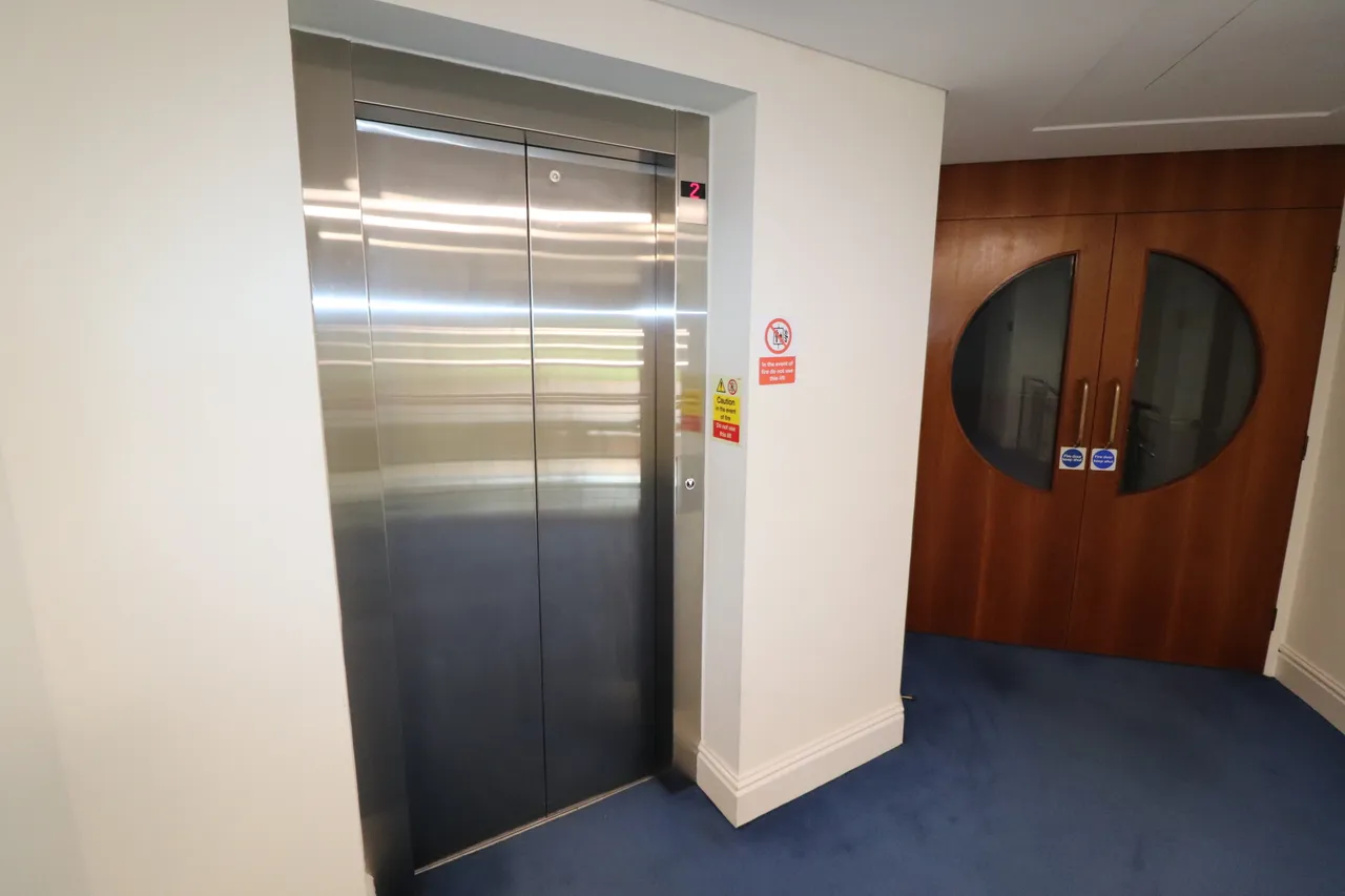 Booths Court, Brentwood, photo 5
