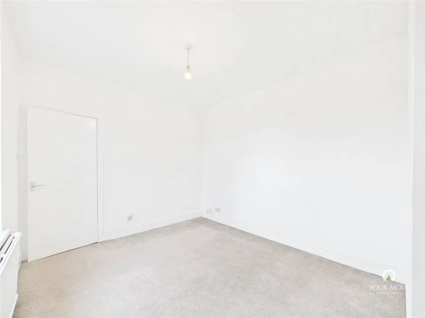 The Avenue, Felling, NE10, photo 15