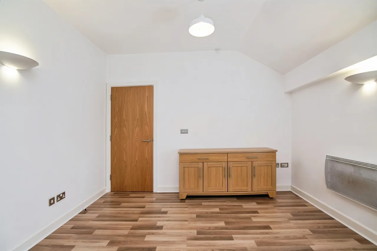 Wolverhampton Street, Walsall, WS2, photo 5