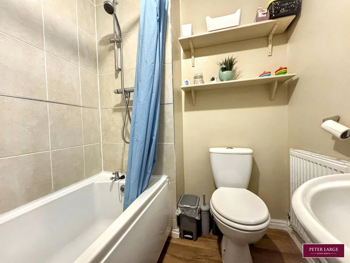 Tynewydd Road, Rhyl, Denbighshire, LL18 3SS, photo 9