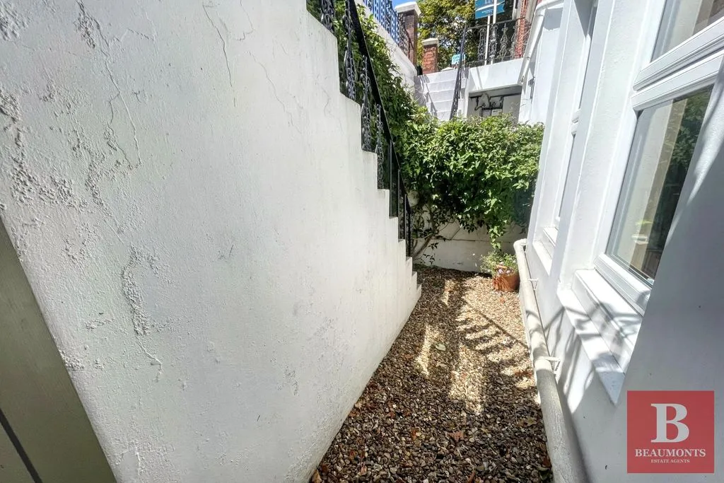 Dyke Road Drive, Brighton BN1 6AJ, photo 14