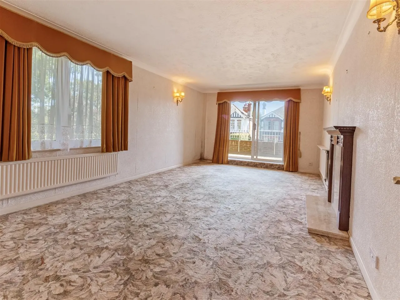 Belmer Court, Grand Avenue, Worthing, photo 3