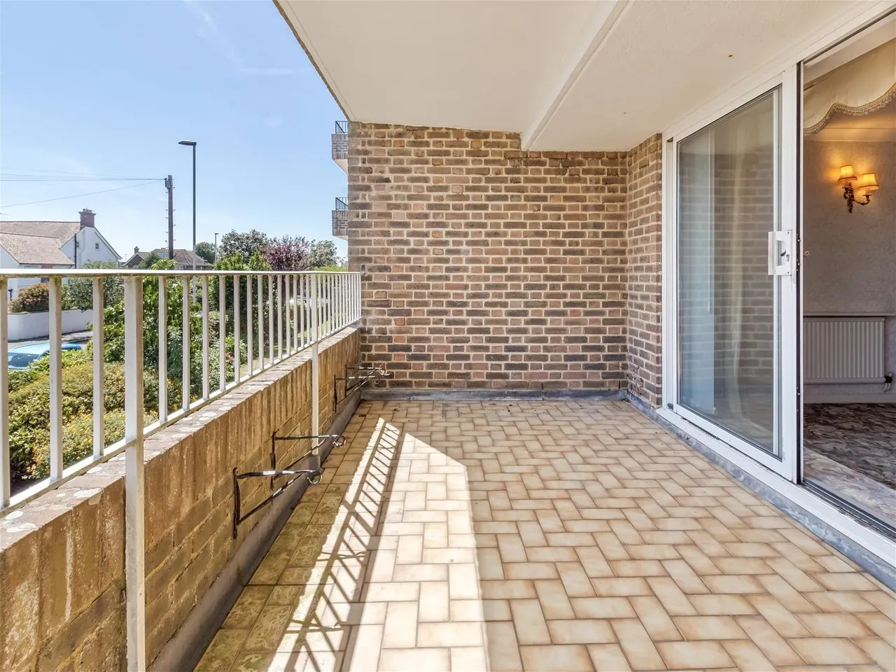 Belmer Court, Grand Avenue, Worthing, photo 2