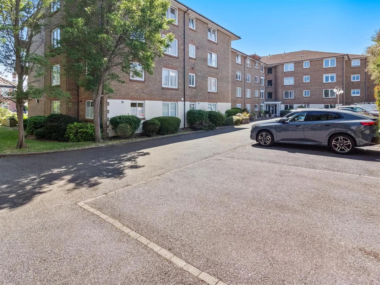 Belmer Court, Grand Avenue, Worthing, photo 20