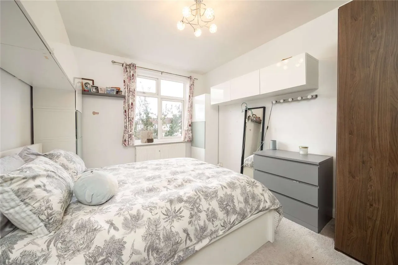 Lower Downs Road, Raynes Park, Wimbledon, SW20 8QQ, photo 8