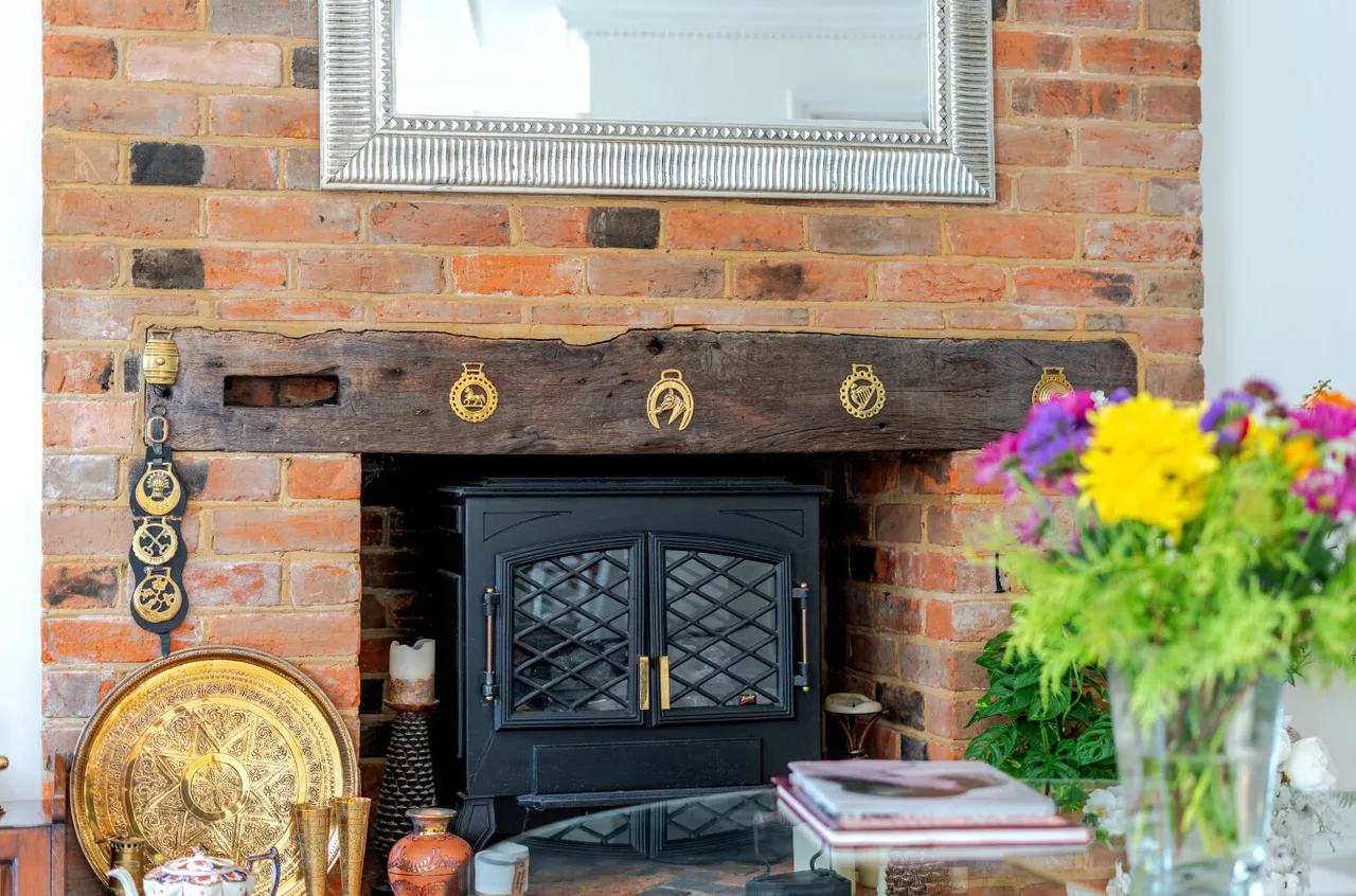 Barkham Manor, Barkham, Wokingham, Berkshire, RG41 4DQ, photo 4