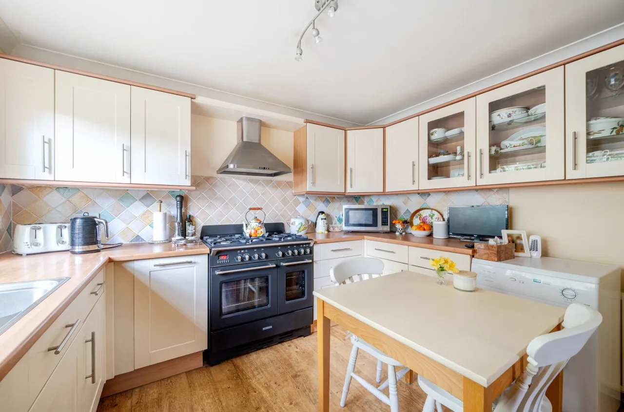 Barkham Manor, Barkham, Wokingham, Berkshire, RG41 4DQ, photo 10